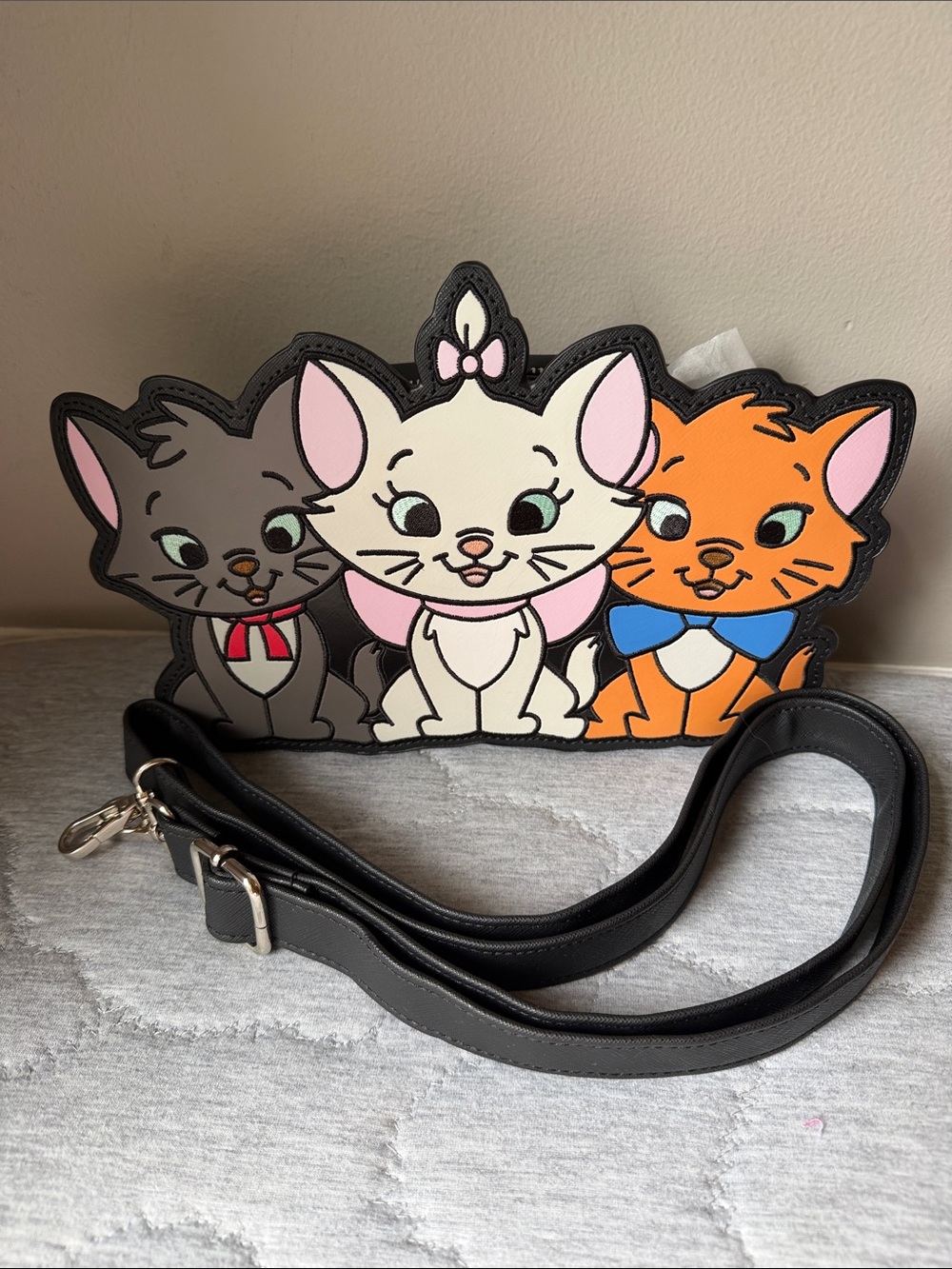 Aristocrats Shoulder Bag